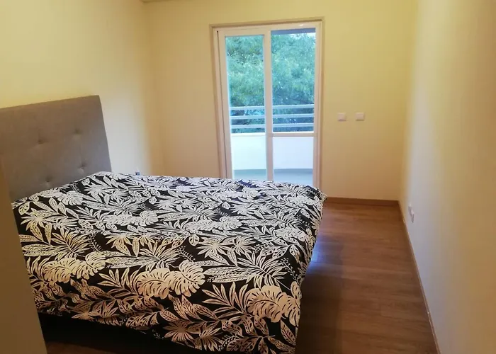 Beach Sea View Apartment